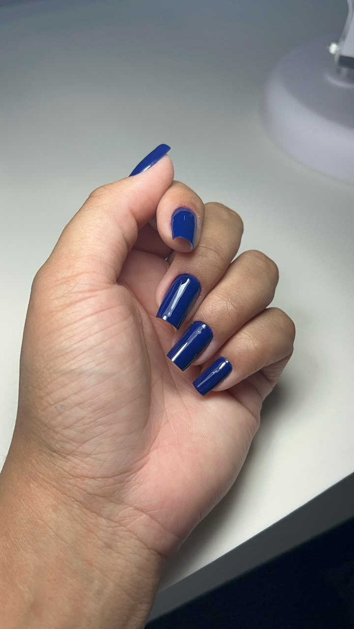 Trabalho de nail design realizado pela Rebeca 9