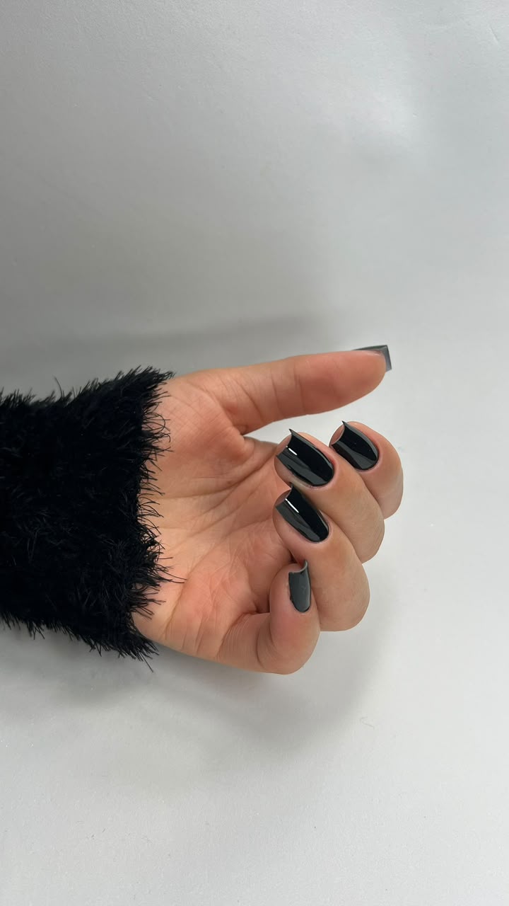 Trabalho de nail design realizado pela Rebeca 24